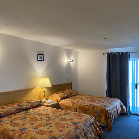 Hillview Motel Vanderhoof Exterior foto